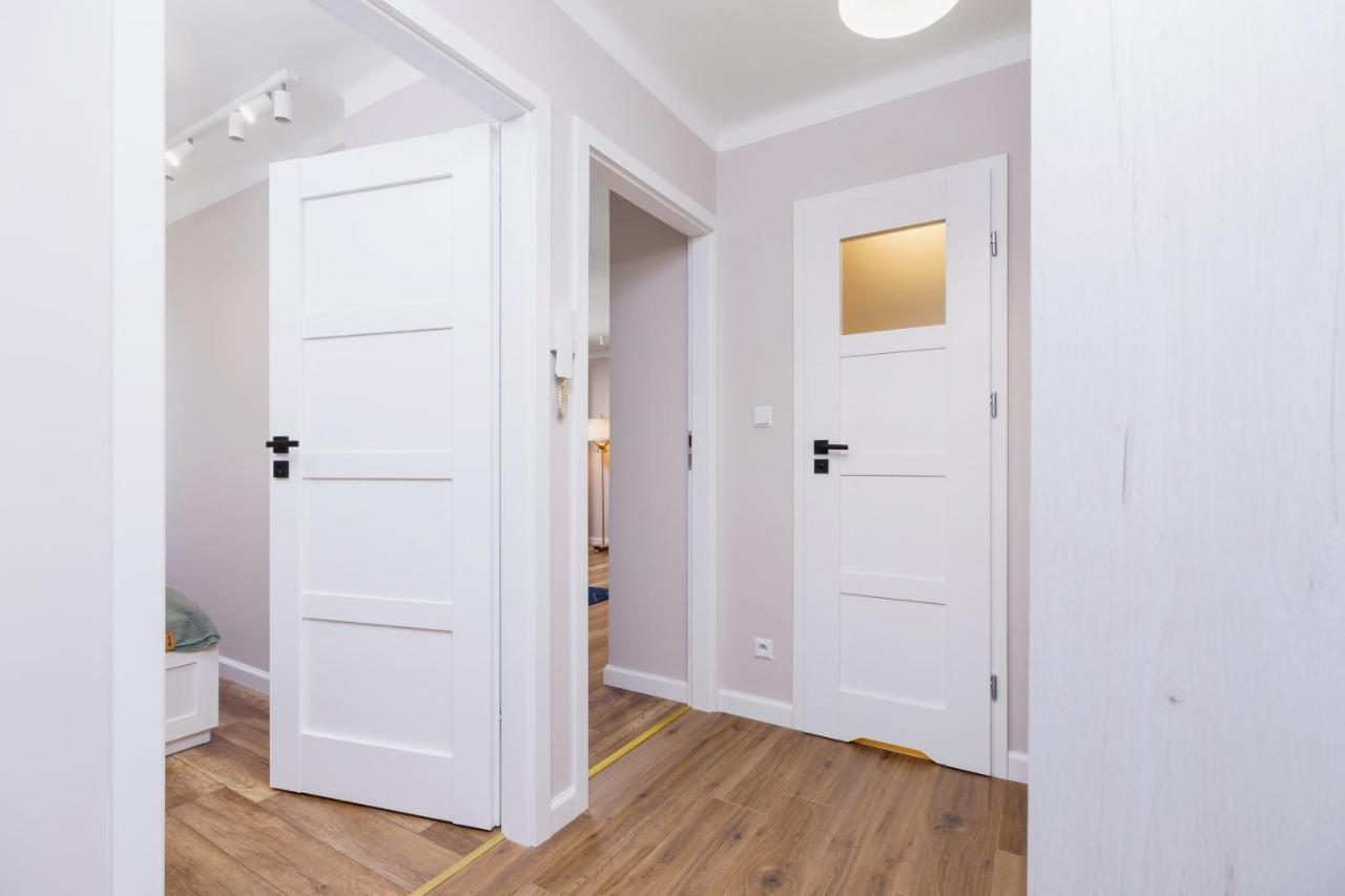 Apartament Przy Bulwarach Wislanych Kosciuszki By Noclegi Renters คราคูฟ ภายนอก รูปภาพ